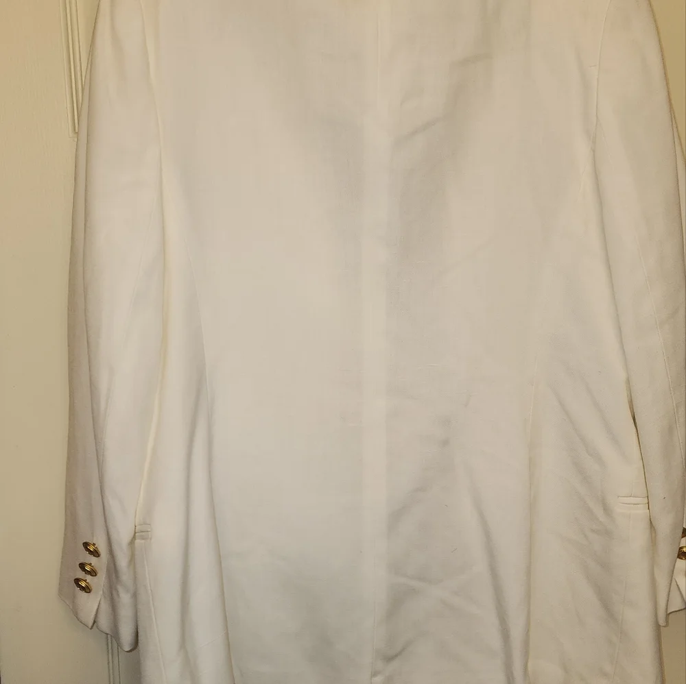Christian dior jacket-size 6, off white color